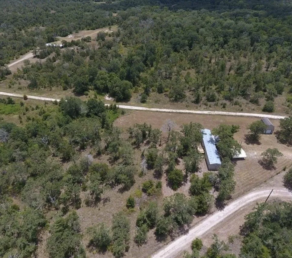 17470 Private Road 4016 Somerville, TX 77879