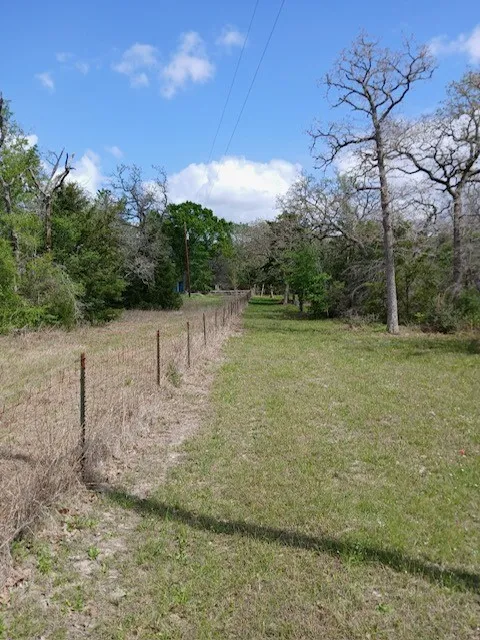 17470 Private Road 4016 Somerville, TX 77879