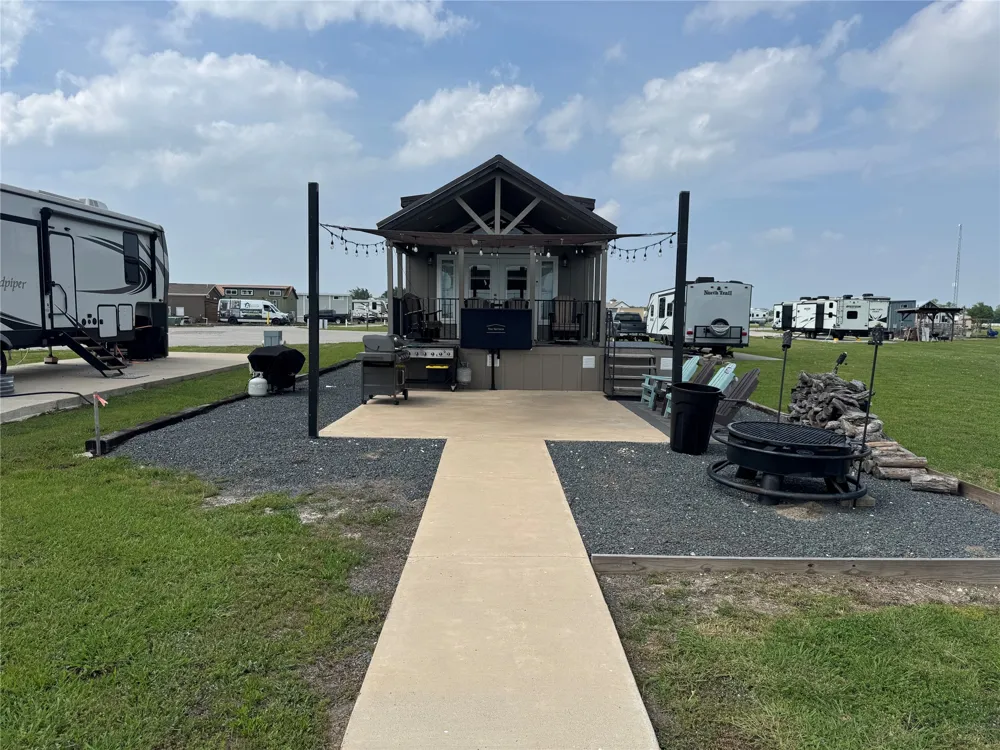 5000 Waterfront Road #126 Kerens, TX 75144