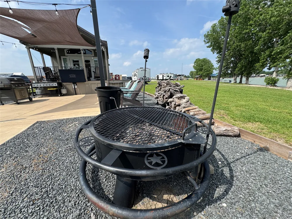 5000 Waterfront Road #126 Kerens, TX 75144
