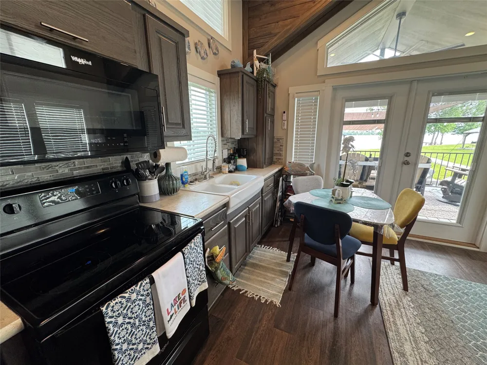 5000 Waterfront Road #126 Kerens, TX 75144
