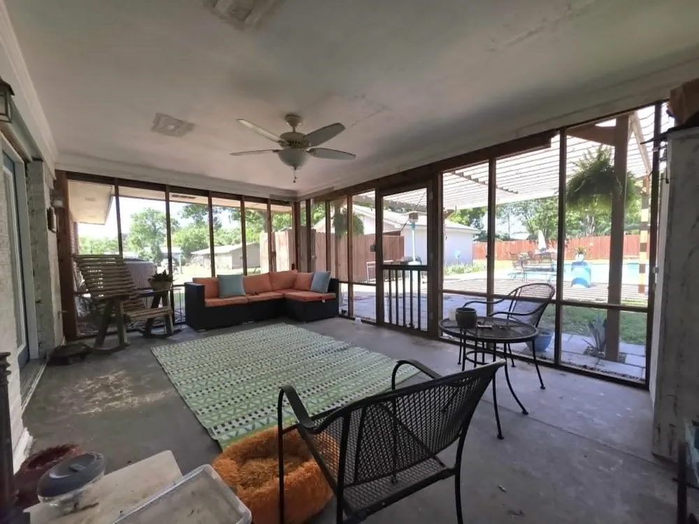 900 S 8th Avenue Teague, TX 75860