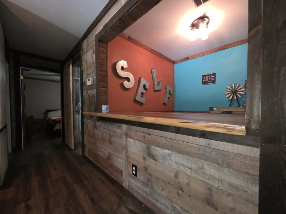 900 S 8th Avenue Teague, TX 75860