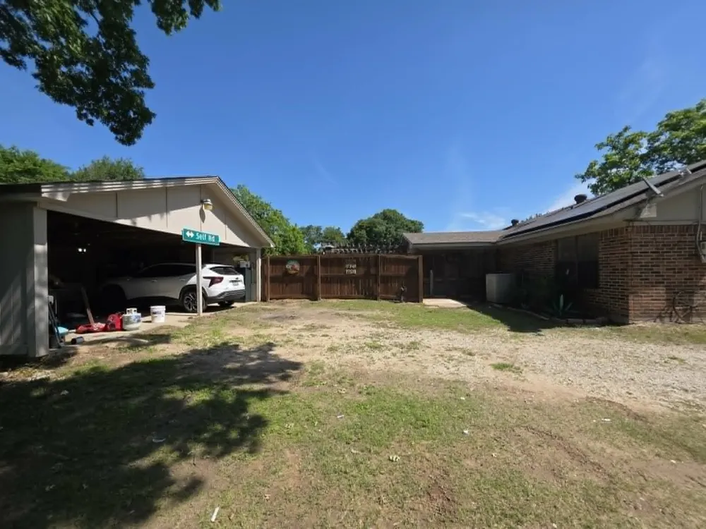 900 S 8th Avenue Teague, TX 75860
