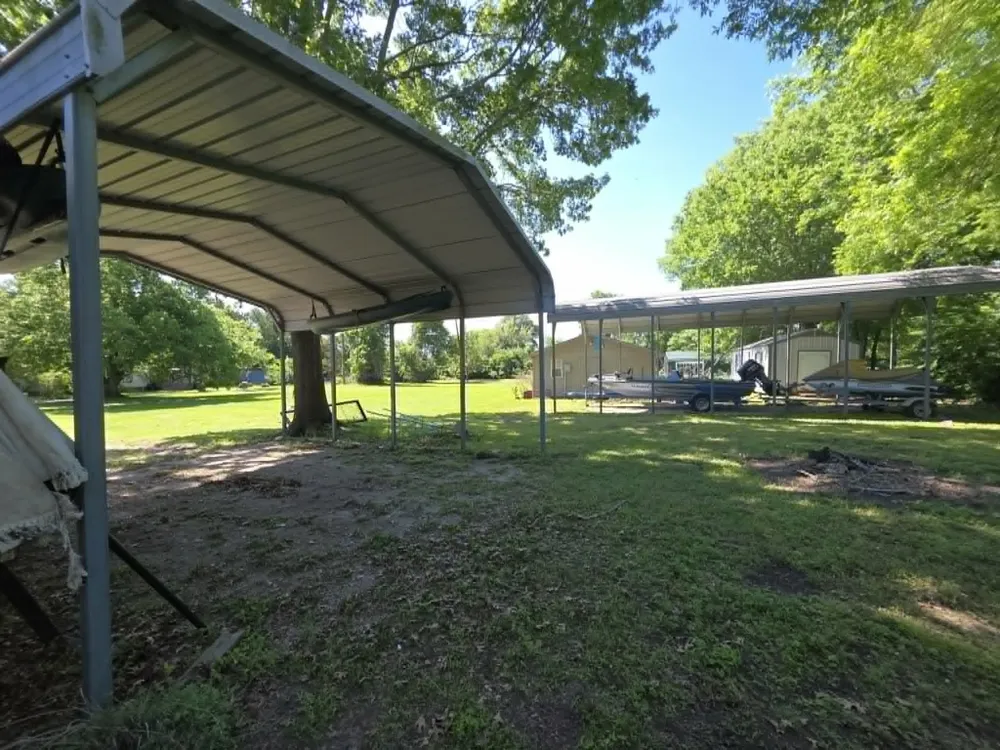 900 S 8th Avenue Teague, TX 75860