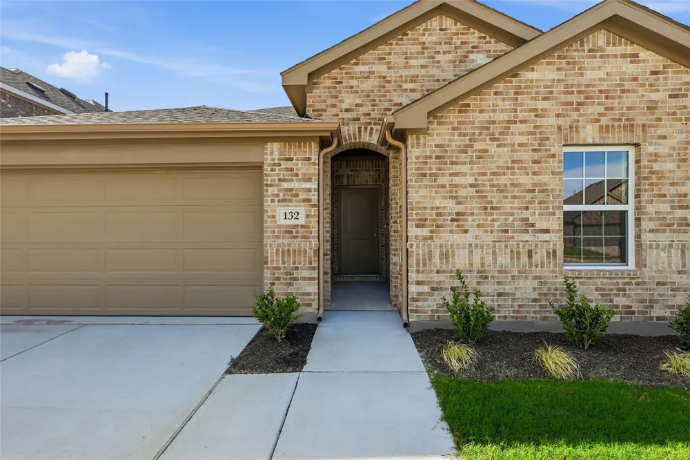 132 Patrick Henry Drive Venus, TX 76084