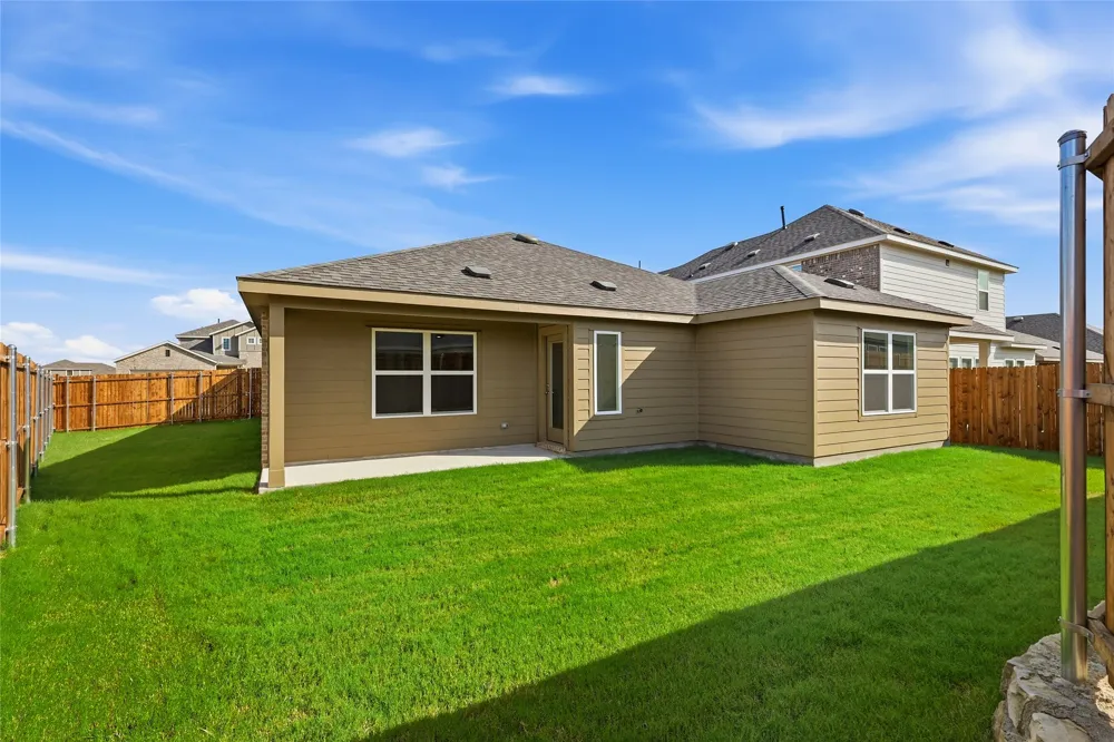 132 Patrick Henry Drive Venus, TX 76084
