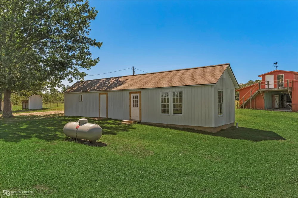 10651 Murry Lane Vivian, LA 71082