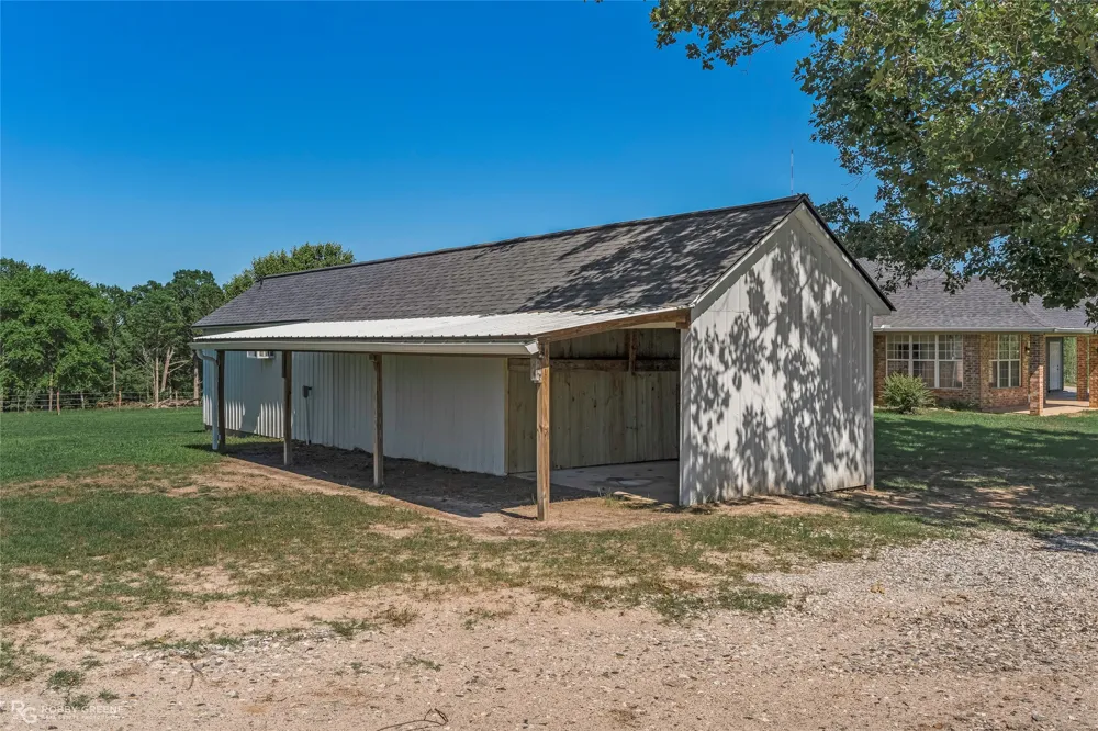 10651 Murry Lane Vivian, LA 71082