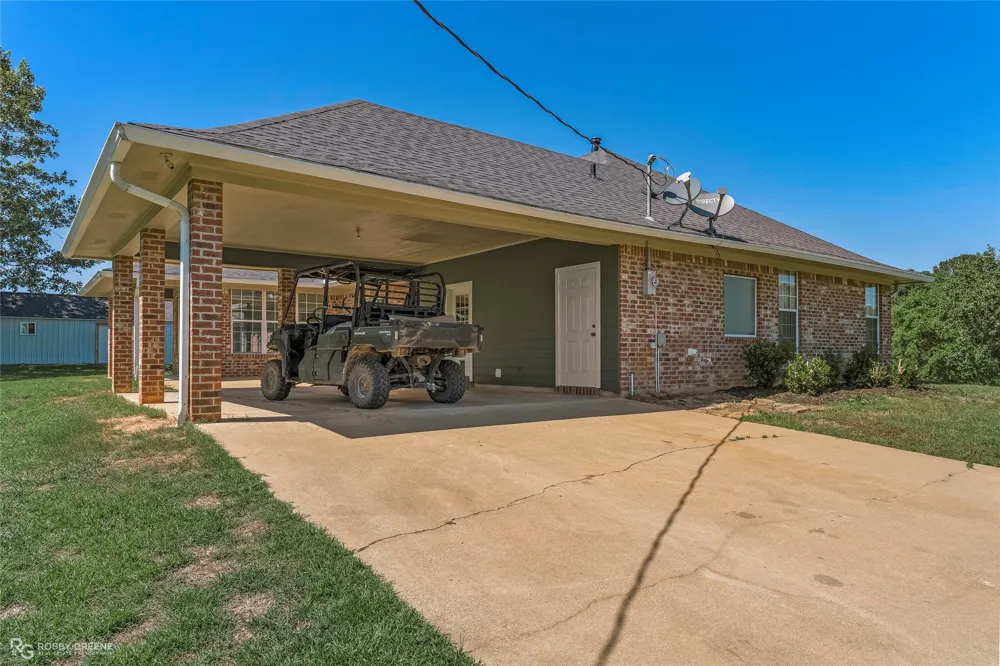 10651 Murry Lane Vivian, LA 71082