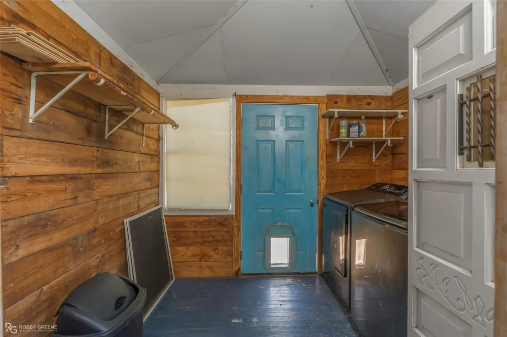 Murry Lane Vivian, LA 71082