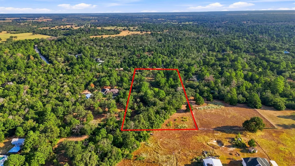 133 Roundup Ridge Smithville, TX 78957
