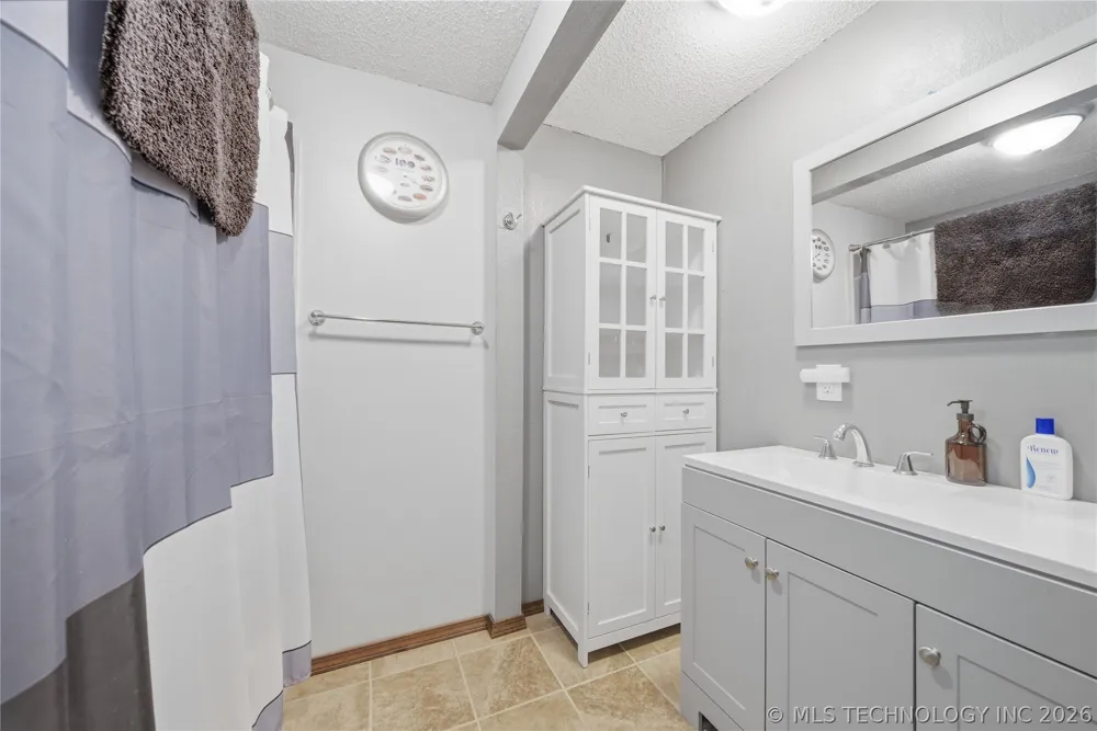 44374 509 STREET Talihina, OK 74571