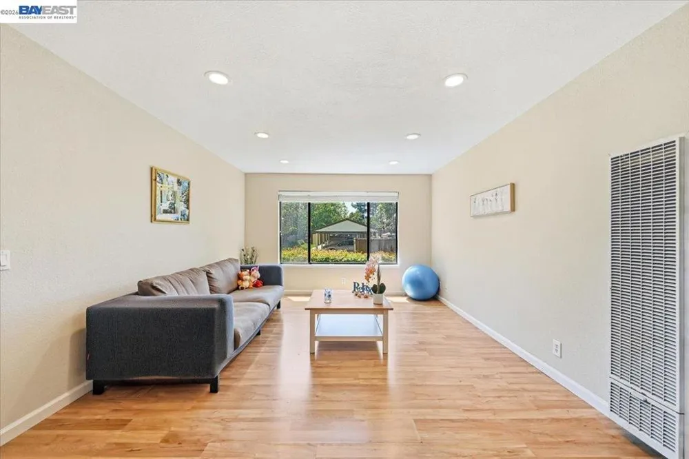 263 Famoso Plz Union City, CA 94587