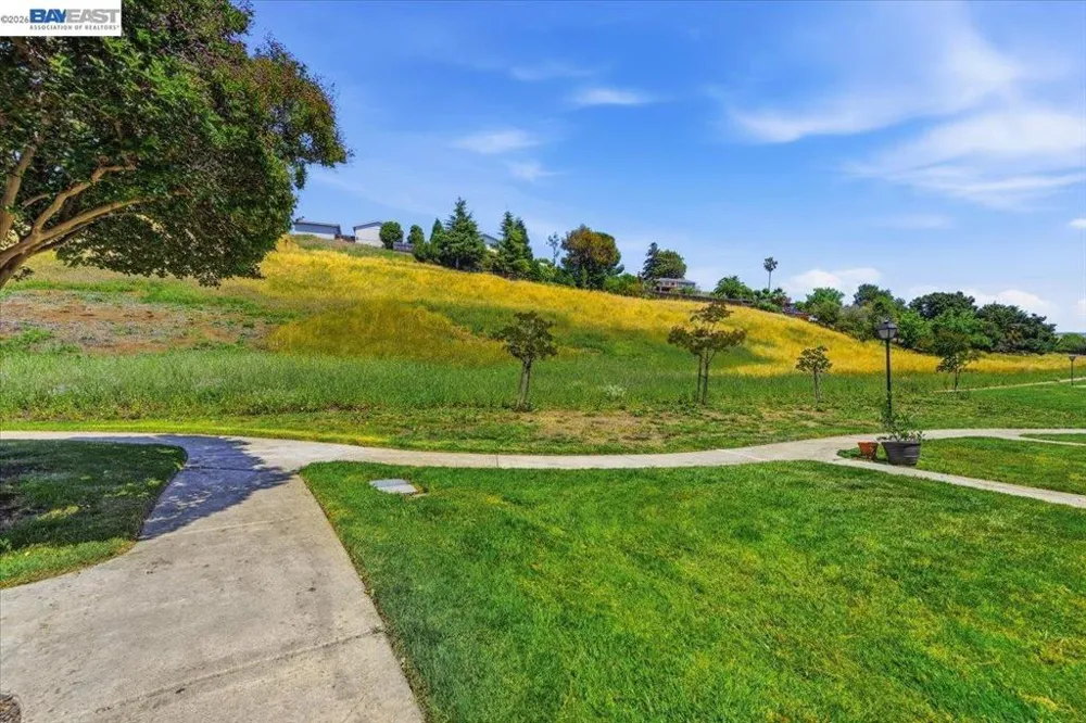 263 Famoso Plz Union City, CA 94587