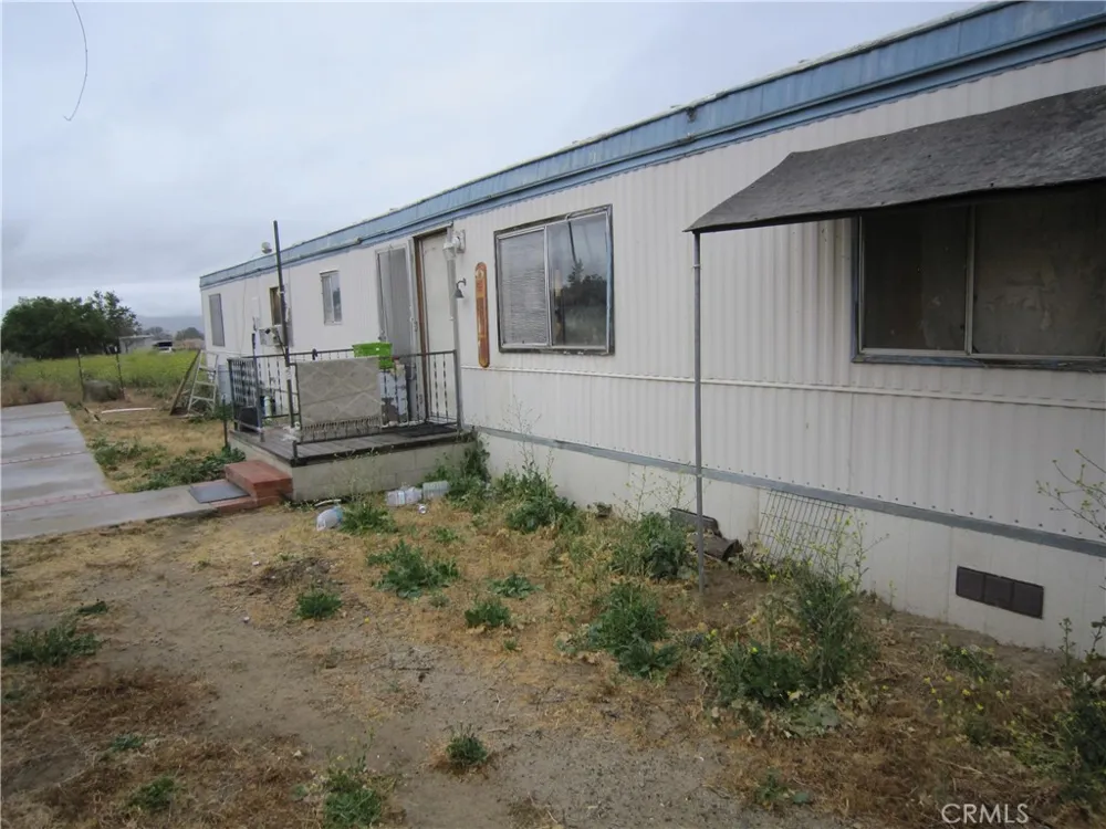 205 Castro Canyon Road Cuyama, CA 93252