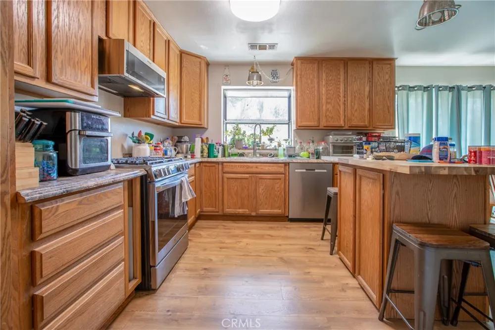 34141 Bronco Squaw Valley, CA 93675