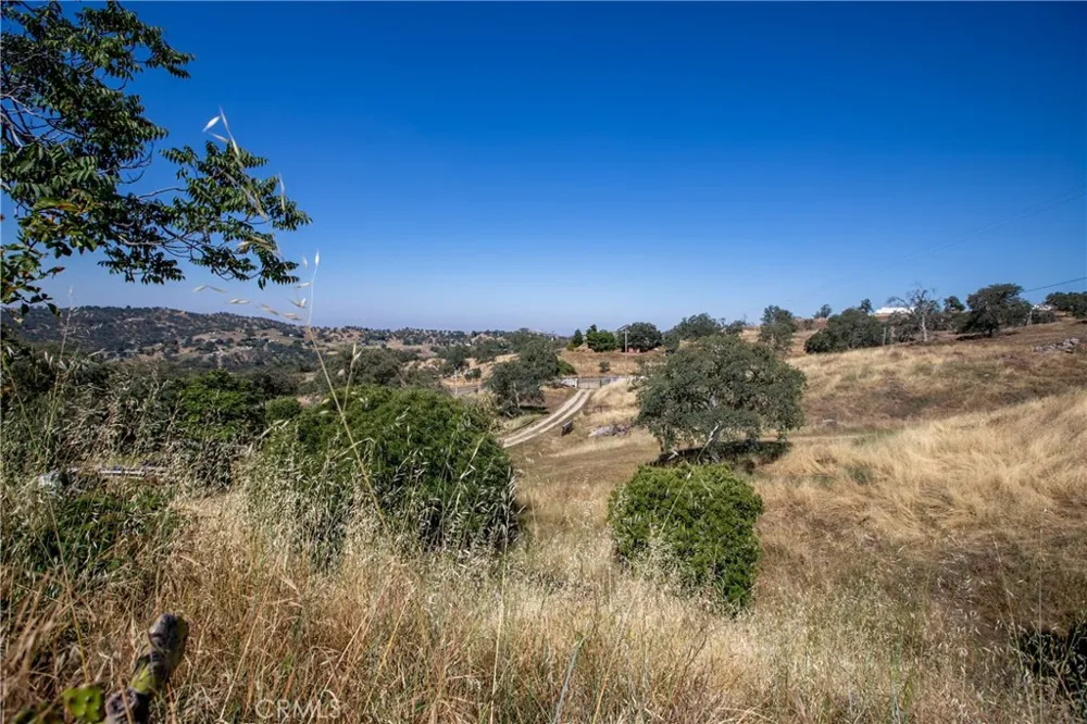34141 Bronco Squaw Valley, CA 93675