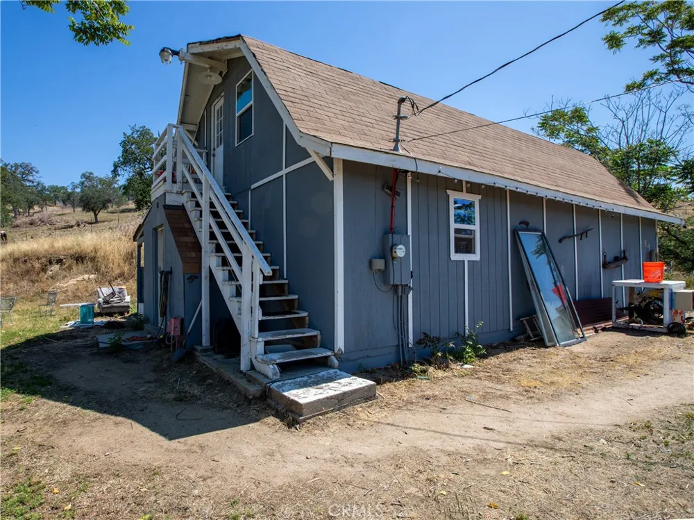 34141 Bronco Squaw Valley, CA 93675