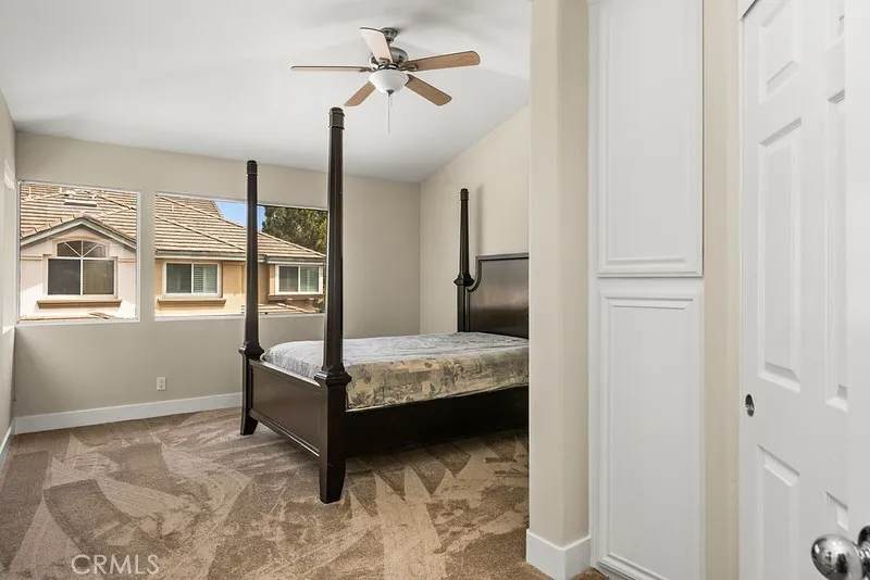 100 Stoney Pointe Laguna Niguel, CA 92677