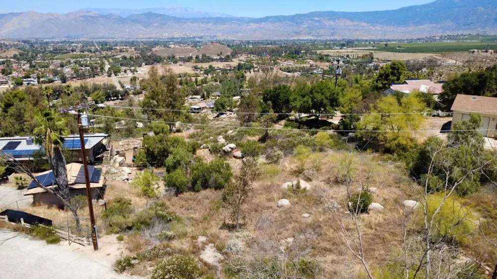 2 Vista Del Valle Hemet, CA 92544