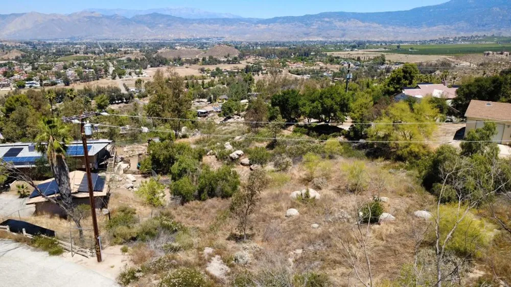 2 Vista Del Valle Hemet, CA 92544