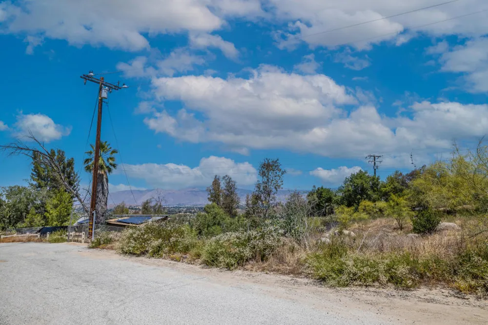 2 Vista Del Valle Hemet, CA 92544