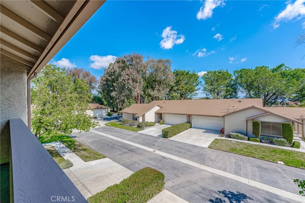 26212 Rainbow Glen Newhall, CA 91321