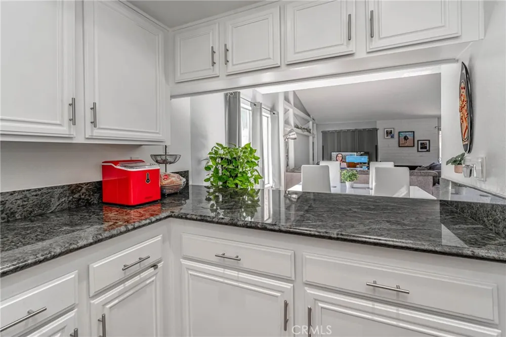 26212 Rainbow Glen Newhall, CA 91321