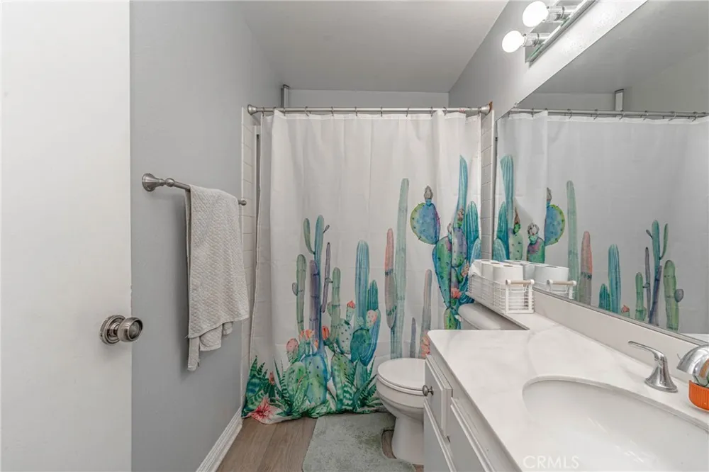 26212 Rainbow Glen Newhall, CA 91321