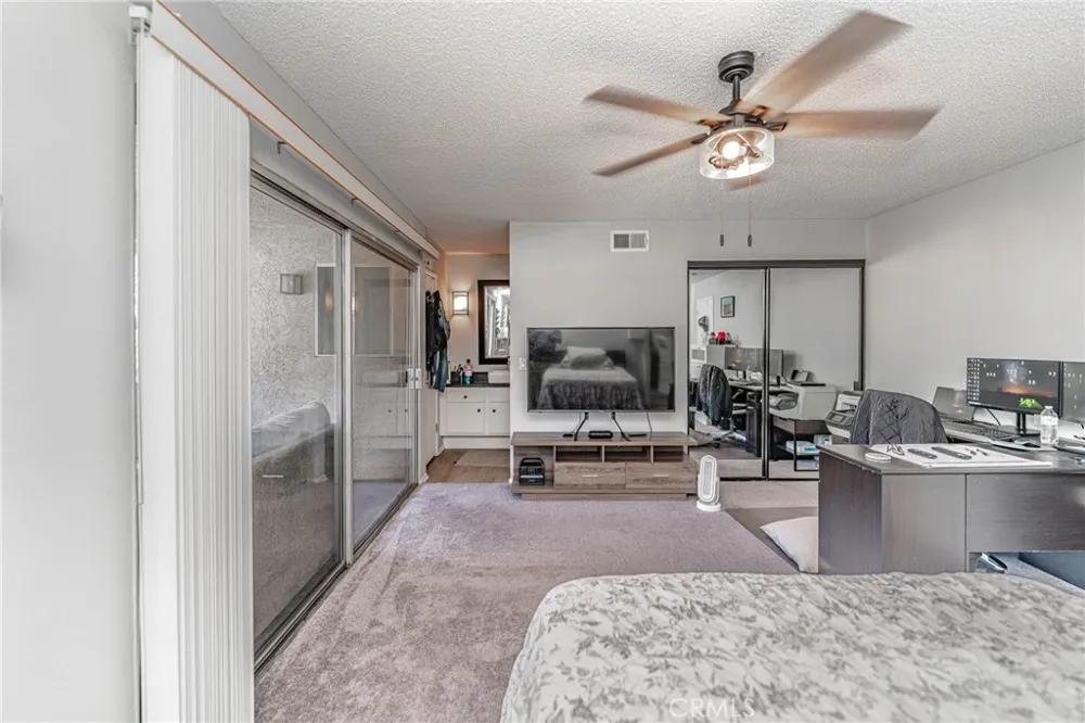 26212 Rainbow Glen Newhall, CA 91321