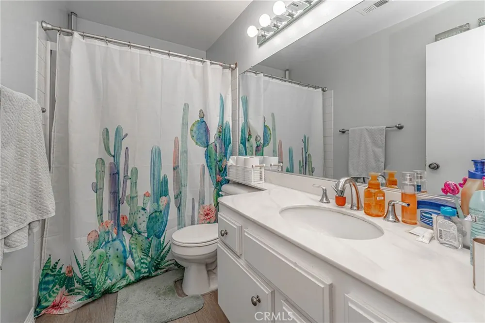 26212 Rainbow Glen Newhall, CA 91321