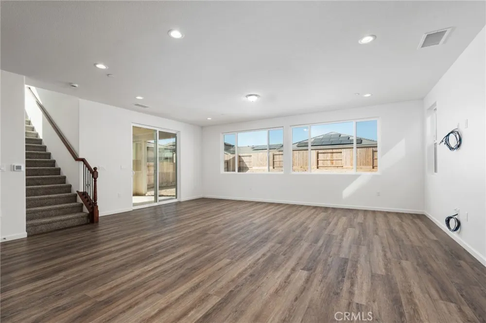 1189 Magnolia Court W Madera, CA 93636