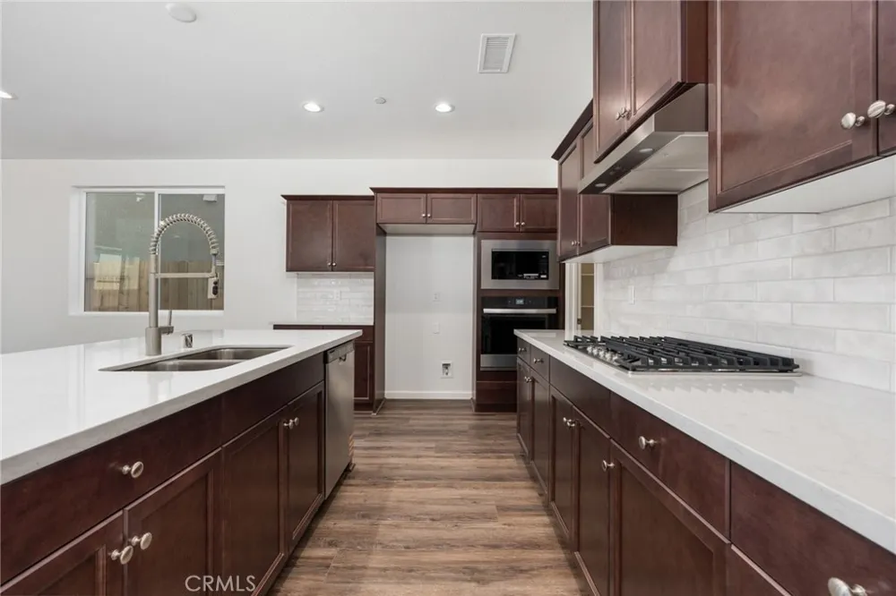 1189 Magnolia Court W Madera, CA 93636