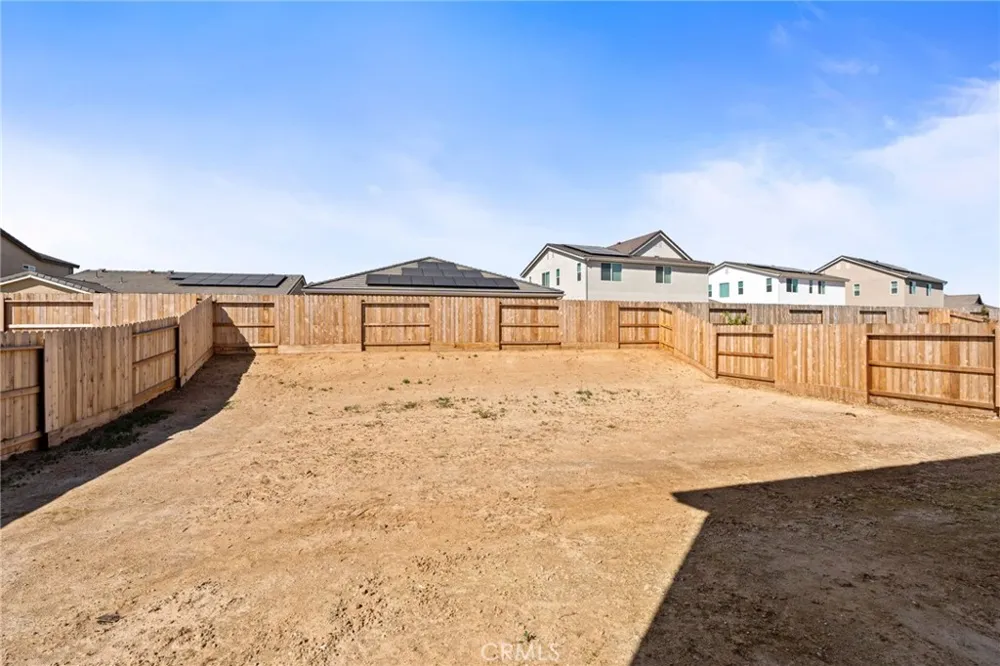 1189 Magnolia Court W Madera, CA 93636