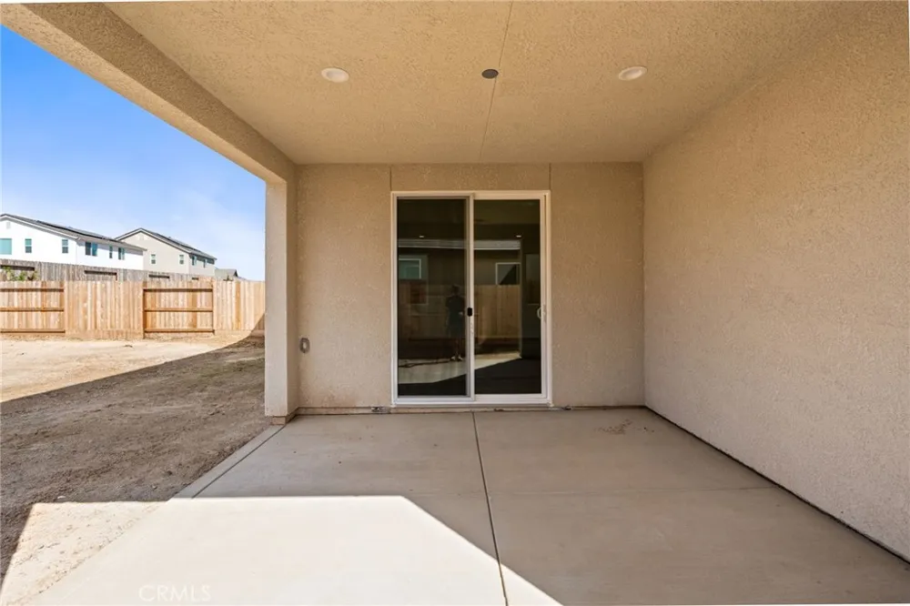 1189 Magnolia Court W Madera, CA 93636