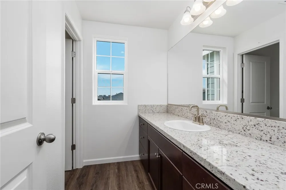 1189 Magnolia Court W Madera, CA 93636