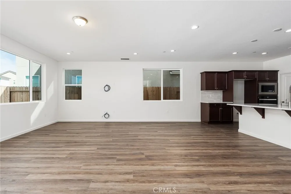 1189 Magnolia Court W Madera, CA 93636