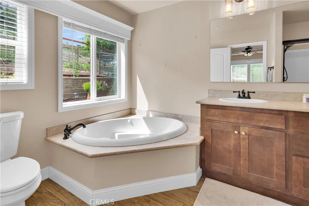 5005 E Highway 41 Templeton, CA 93465
