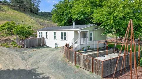 5005 E Highway 41