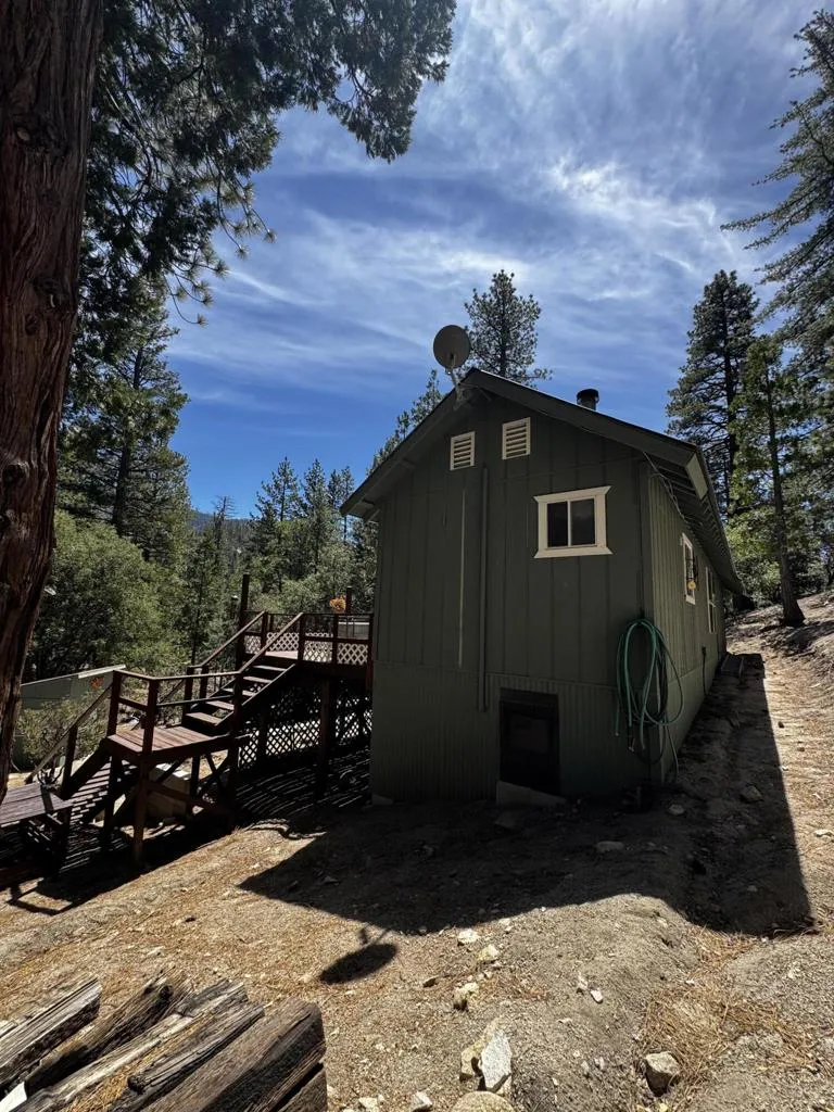52670 Forest Route 4s02 Idyllwild, CA 92549