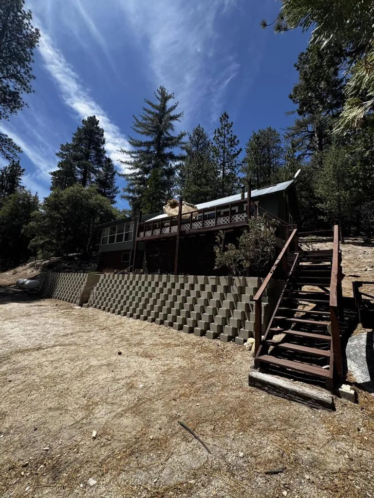 52670 Forest Route 4s02 Idyllwild, CA 92549