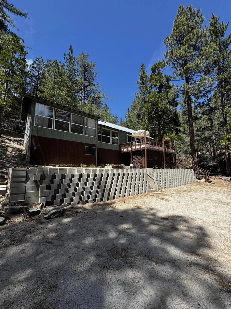 52670 Forest Route 4s02 Idyllwild, CA 92549