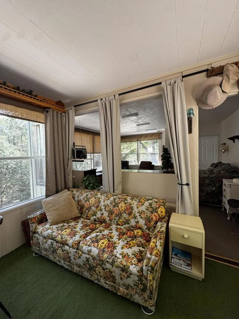 52670 Forest Route 4s02 Idyllwild, CA 92549