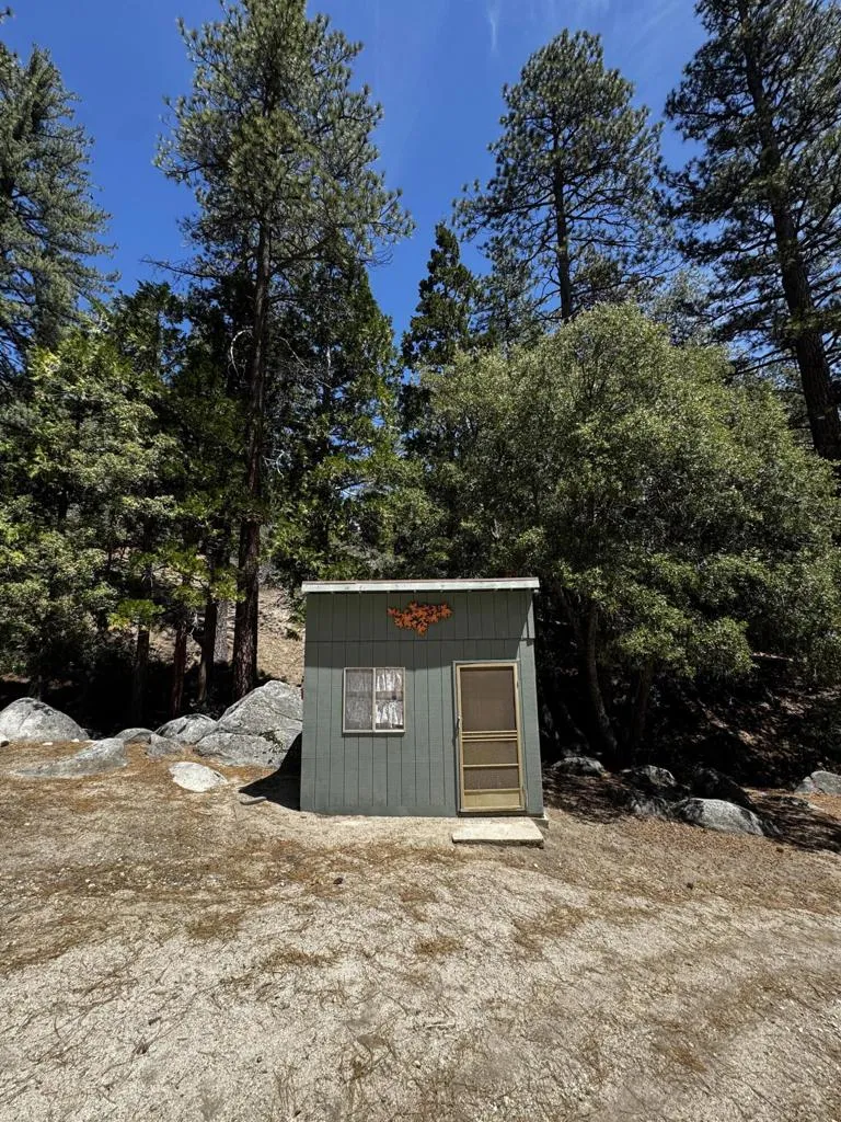 52670 Forest Route 4s02 Idyllwild, CA 92549