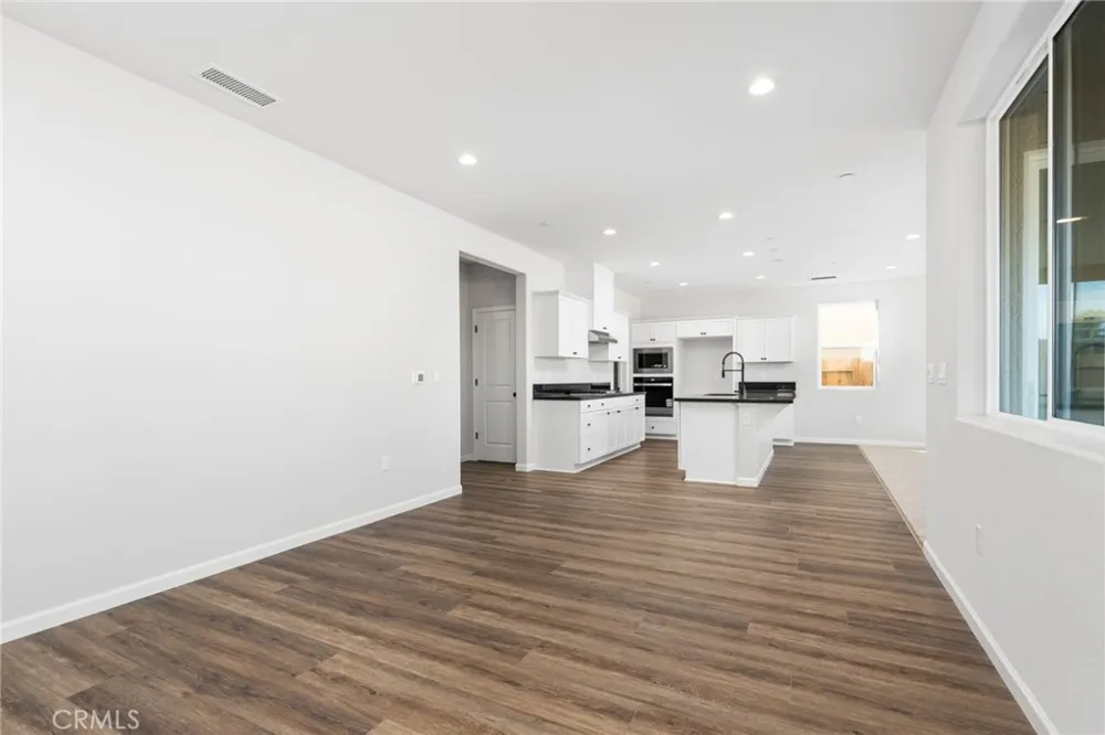 1266 Talus Way S Madera, CA 93636