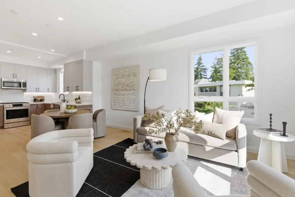 1433 Floribunda Avenue #8 Burlingame, CA 94010