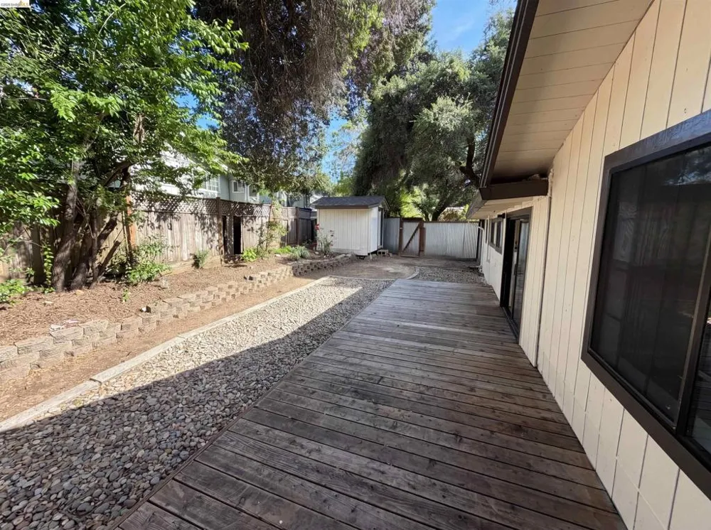 155 Estates Dr Ben Lomond, CA 95005