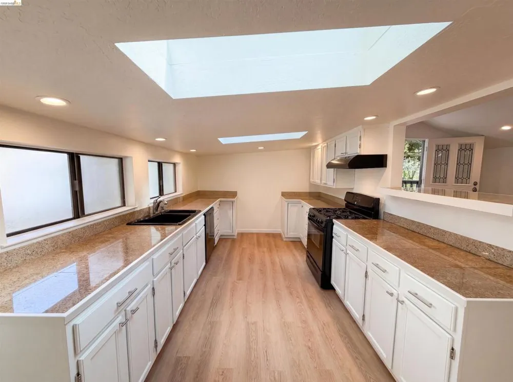155 Estates Dr Ben Lomond, CA 95005