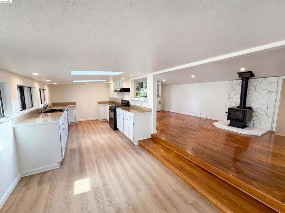 155 Estates Dr Ben Lomond, CA 95005